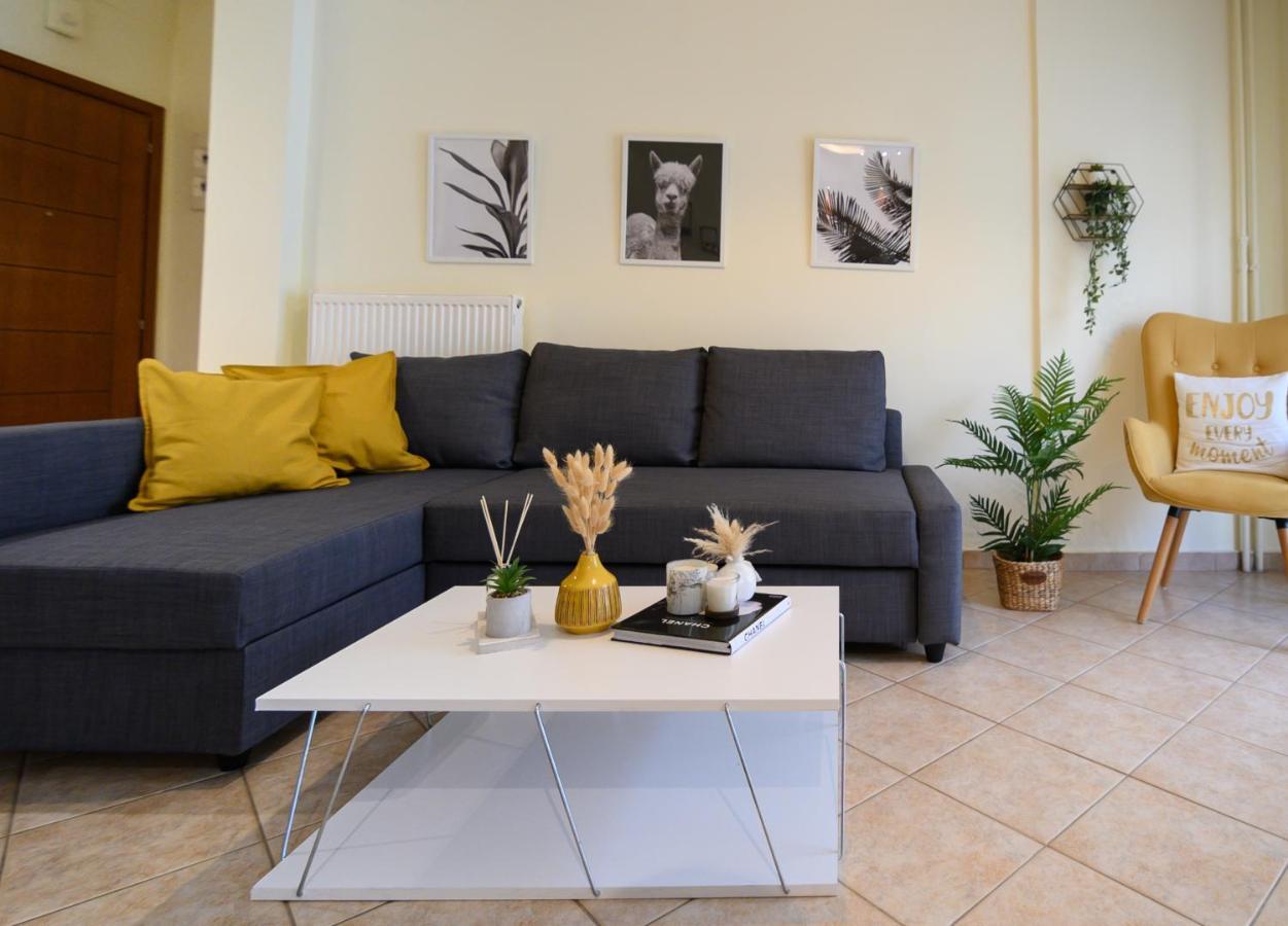 Yellow Fresh Apartment-City Center Alexandroupoli Eksteriør billede