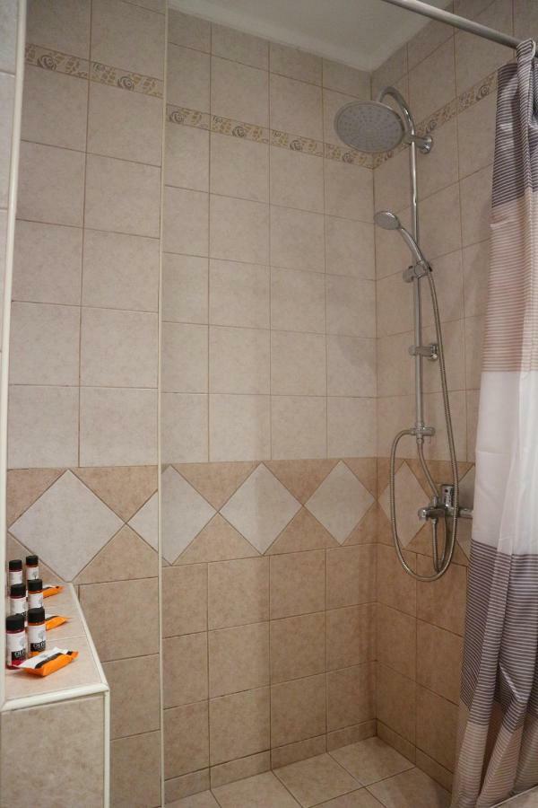 Yellow Fresh Apartment-City Center Alexandroupoli Eksteriør billede